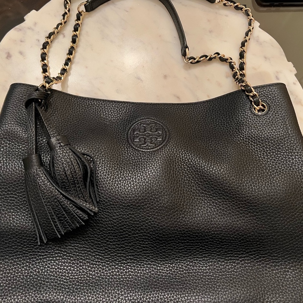 NEW Tory Burch Britten Triple Compartmant Pebble Leather Black Bag - Picture 2 of 5